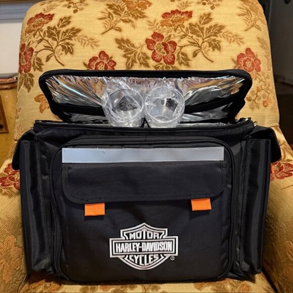 NWOT HARLEY DAVIDSON INSULATED TRAVEL / PICNIC COOLER - Picture 2 of 16